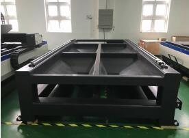 Full Cover Fiber Laser Cutting Machine Double Exchange Working Table